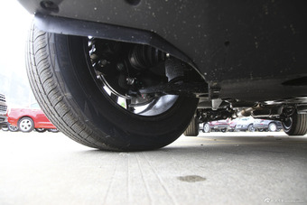 2015款众泰T600 2.0T自动豪华型