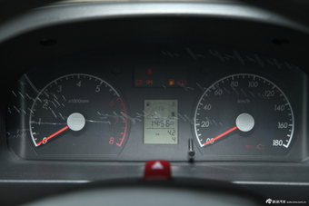 2013款北斗星1.4L手动全能版实用型