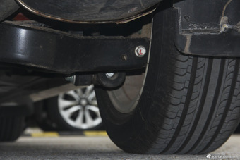 2014款海马M8 2.0L自动舒适型