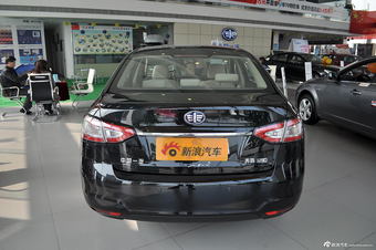 2012款奔腾B90 2.0L手动豪华型