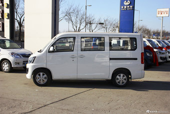 2014款佳宝V80 1.5L舒适型