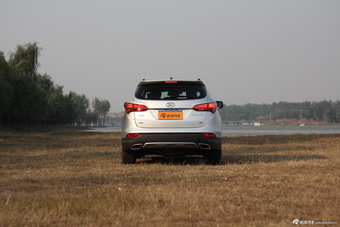 2013款全新胜达2.0T自动四驱TOP 7座