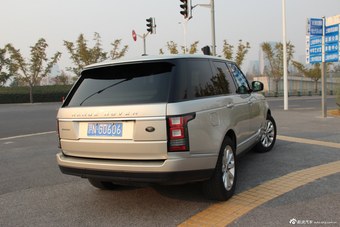 2013款路虎揽胜 3.0L V6柴油版