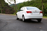 2014款荣威350 1.5T自动劲尚版