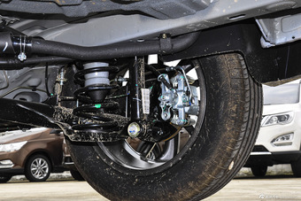 2016款宝骏560 1.8L手动豪华型