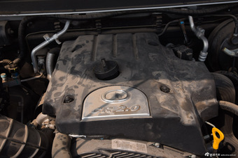 2014款风骏6 2.0T手动两驱领航型4D20B