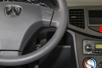 2016款北汽威旺306-A12 1.2L手动基本型（国五）