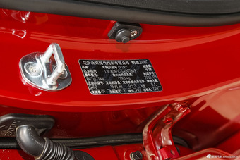 2016款领动 1.6L自动智炫精英型