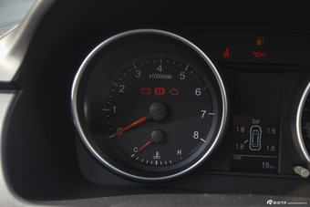 2015款哈弗H6运动版1.5T手动四驱精英型