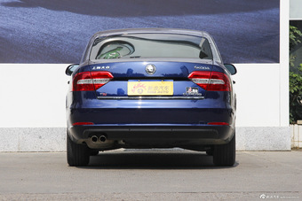 2013款斯柯达速派1.8T手自一体雅仕版