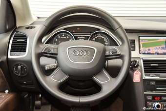 2014款奥迪Q7 35TFSI越野型