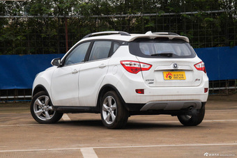 2016款CS35 1.6L自动尊贵型国IV