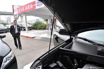 2012款汉兰达3.5L自动四驱豪华版7座