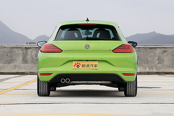 2015款尚酷2.0T自动豪华版