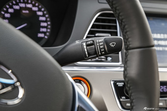 2015款索纳塔九 1.6T自动 GLS智能型