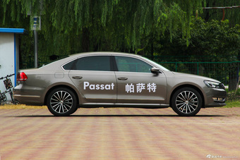 2014款帕萨特3.0 DSG旗舰尊享版