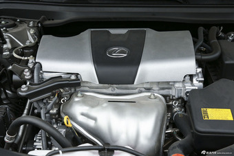 2015款雷克萨斯ES 2.0L自动200精英版
