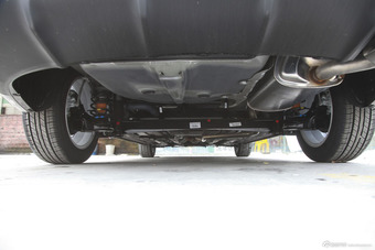 2015款起亚K3 1.6L自动DLX