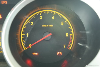 2014款中华H220 1.5L手动舒适型