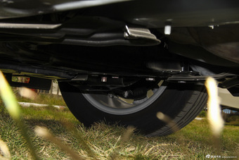 2015款雷凌1.6G CVT橙色限量版