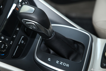 2013款福特翼虎1.6GTDi自动精英型