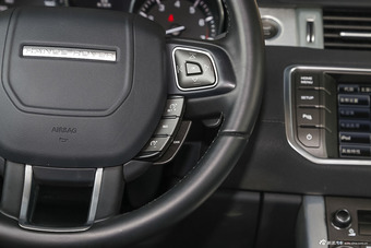 2015款揽胜极光2.0T自动智耀版