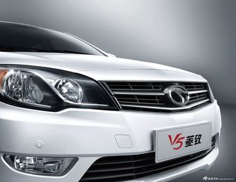 2015款V5菱致