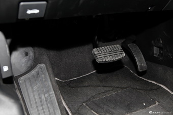 2012款传祺GS5 2.0L自动周年纪念版