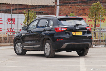 2016款CS75 2.0L手动领先型国4