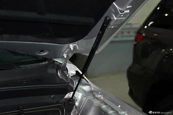 2012款奥轩G5 2.4L手动精英版两驱