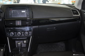 2013款马自达CX-5 2.0L自动四驱精英型