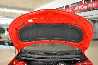 2012款起亚K2 1.4L自动炫酷纪念版两厢