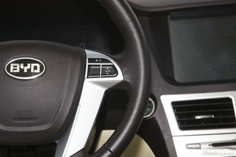 2013款思锐1.5TI手动尊享型