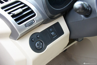 2014款瑞虎3 1.6L CVT尊尚版到店实拍