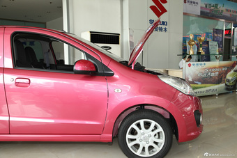 2013款奥拓1.0L手动实用型