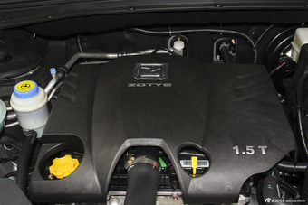 2015款众泰T600 1.5T手动精英型