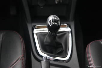 2014款北汽幻速S2尊贵型