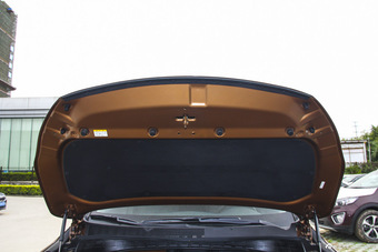 2015款索兰托L 2.2T自动柴油四驱精英版 5座