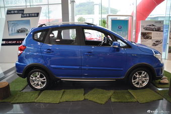 2014款长安CX20 1.4L手动天窗导航版