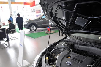 2013款奔腾B50 1.8L自动尊贵型