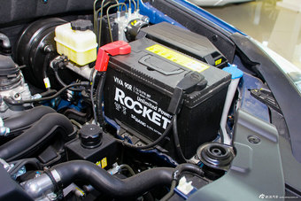 2014款新爱腾2.3L两驱自动舒适汽油版到店实拍