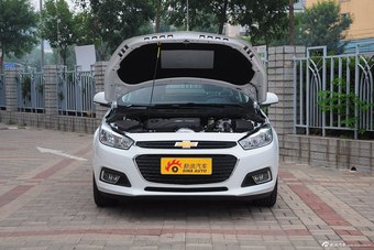 2016款科鲁兹1.5L手动精英版图片