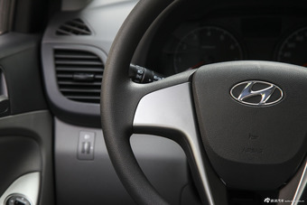 2014款瑞纳1.4L手动智能型