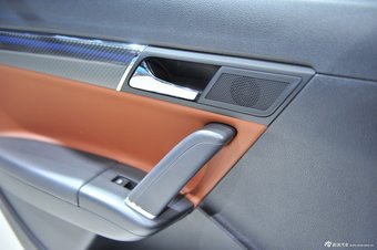 2014款上海大众朗行运动版