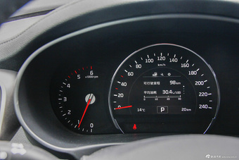 2015款索兰托L  2.2T自动柴油四驱精英版 7座