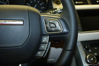 2011款揽胜极光2.0T