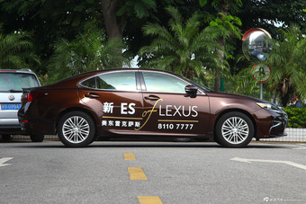 2015款雷克萨斯ES 2.0L自动200舒适版