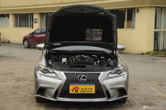 2015款雷克萨斯IS 2.0T自动200t F SPORT