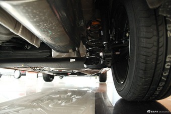 2013款嘉年华三厢1.5L手动风尚型