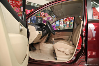 2013款骊威1.6XE CVT舒适版